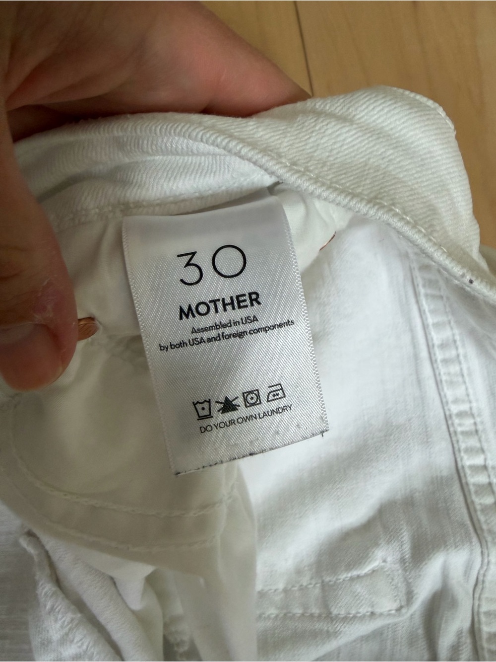 Mother The Half Pipe Ankle Jean in Wash Totally Innocent - Picture 5 of 7